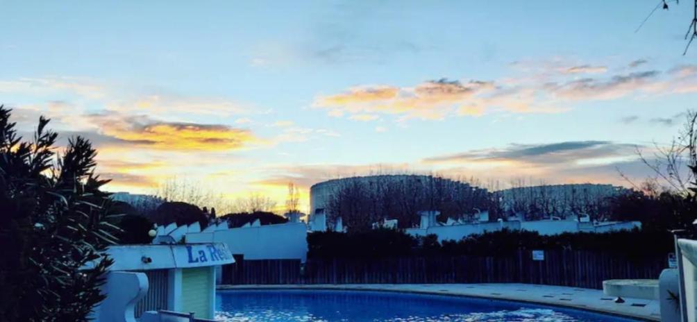 A La Piscine Wifi Parking Clim Apartment *